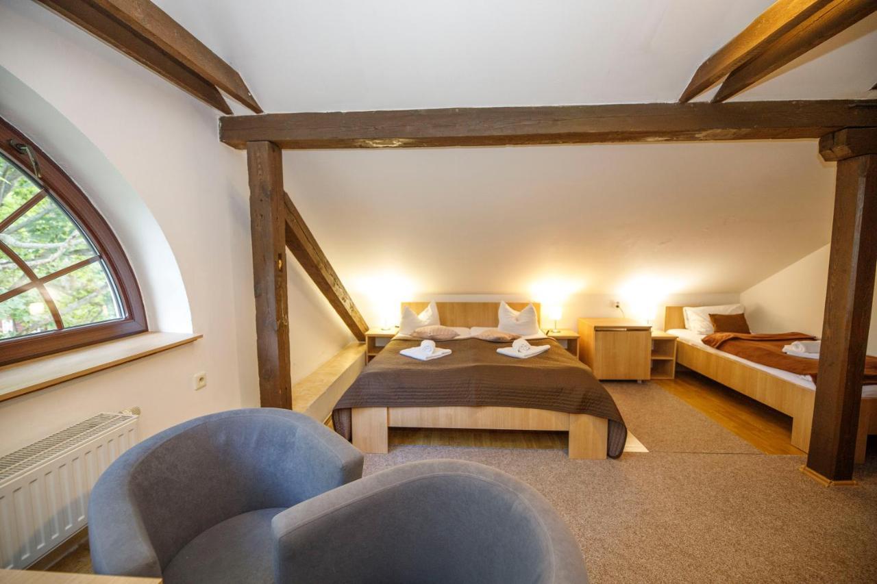 Hotel Dzban Karlova Studánka Exteriör bild