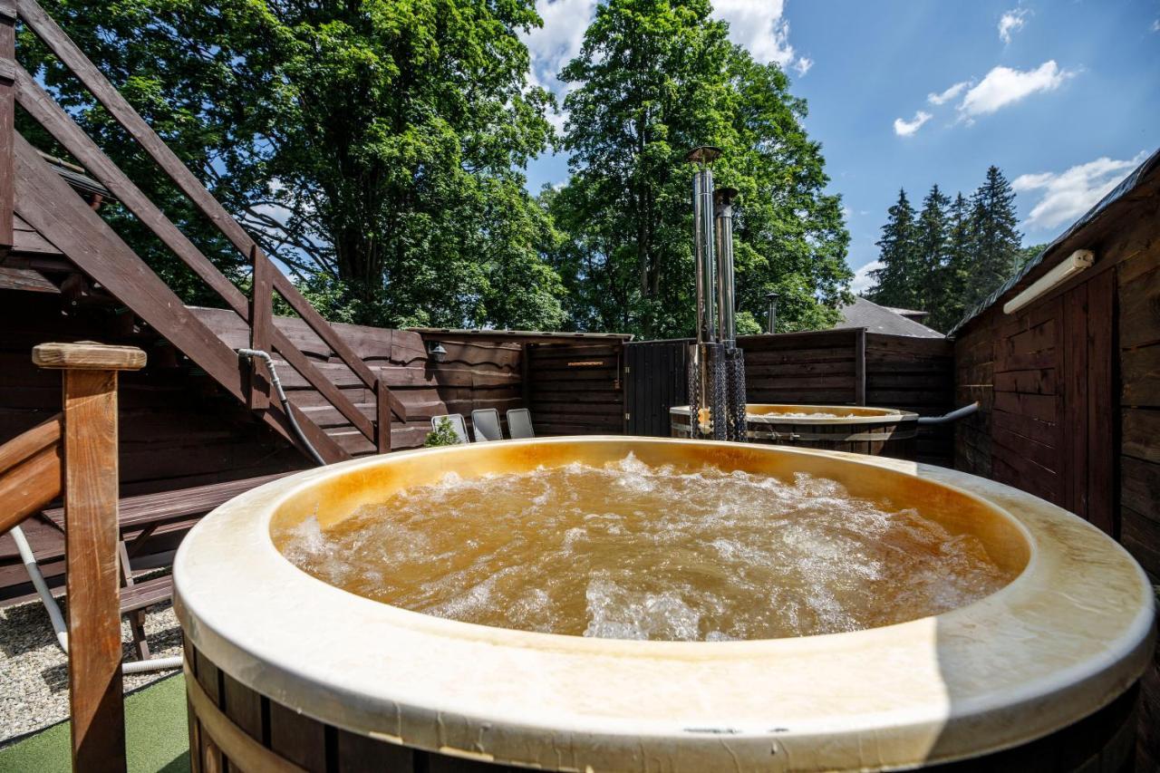 Hotel Dzban Karlova Studánka Exteriör bild